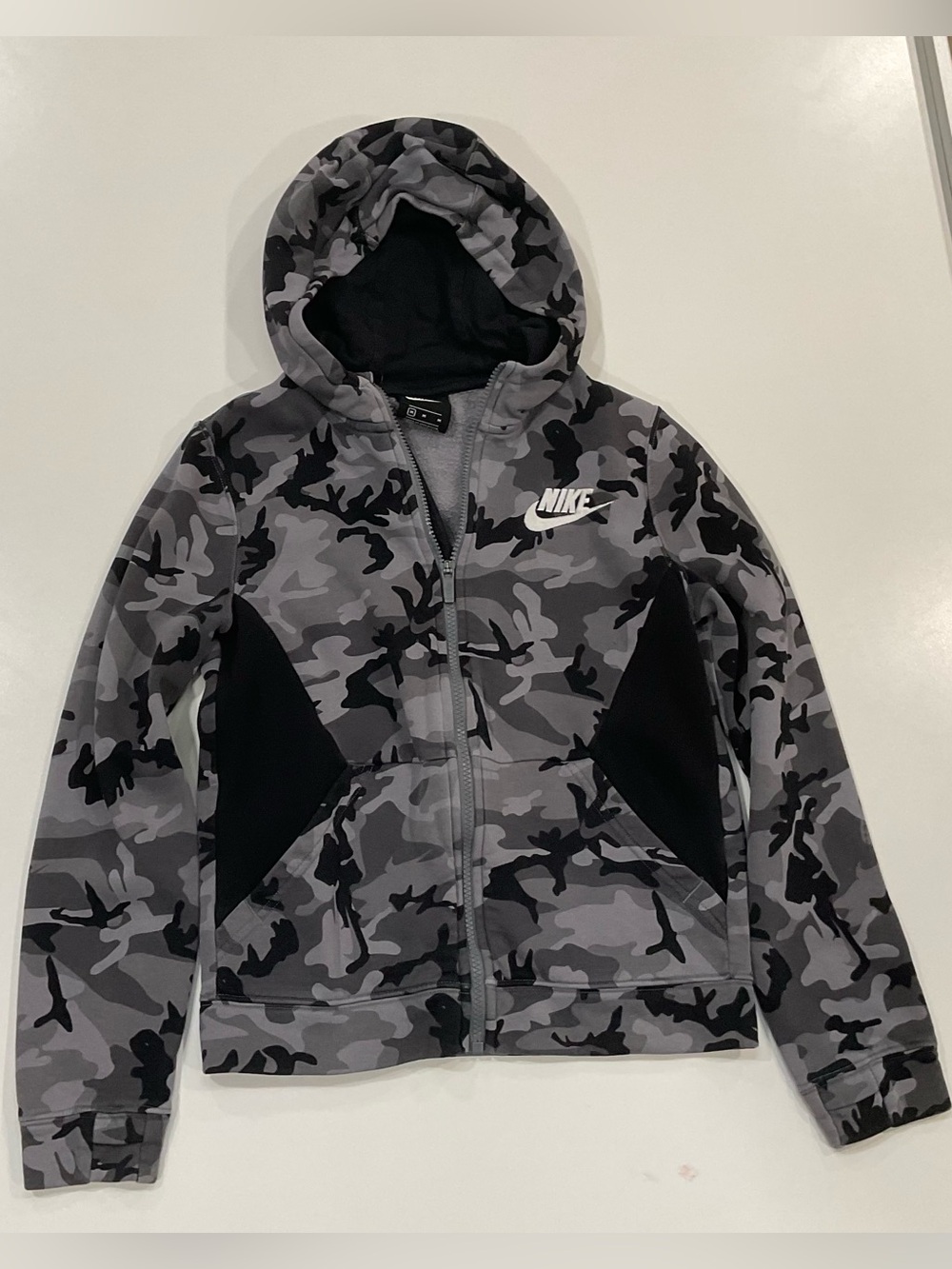 Nike Boys Gray Black Camo Full Zip Hoodie Sweatshirt Fleece Lined - Picture 2 of 8